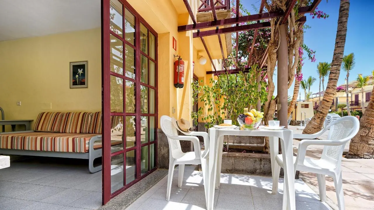 Bungalows Maspalomas Oasis Club 2*, Маспаломас Испания