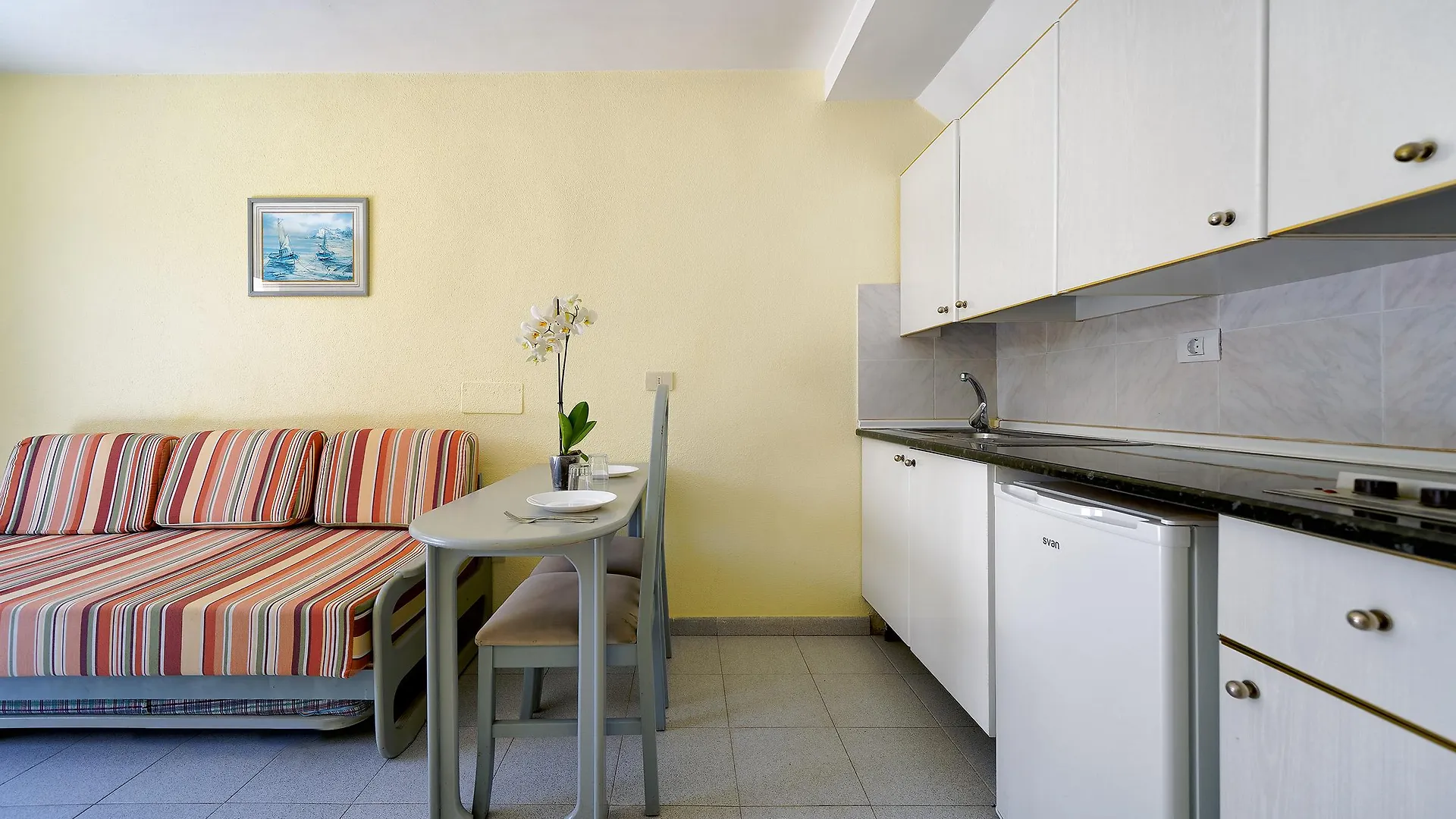 Bungalows Maspalomas Oasis Club 2*, Маспаломас Испания