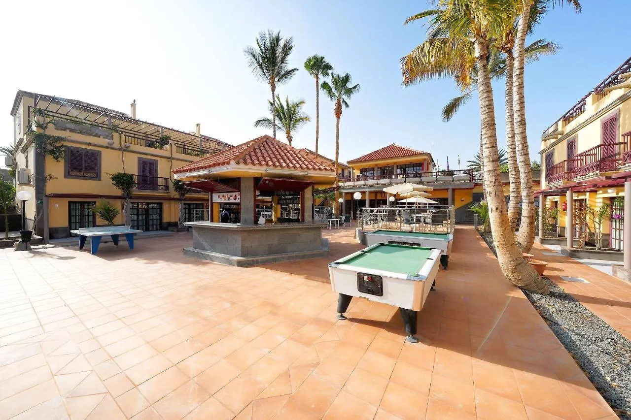 ** Apart Otel Bungalows Maspalomas Oasis Club İspanya